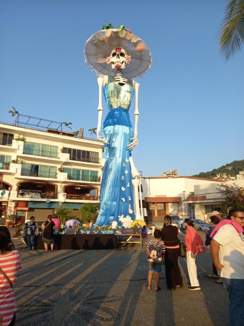 פוארטו ואלארטה Hostal Bravo Vallarta מראה חיצוני תמונה